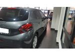 Peugeot 208 <span class=